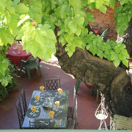 Le Provencal Hotel *