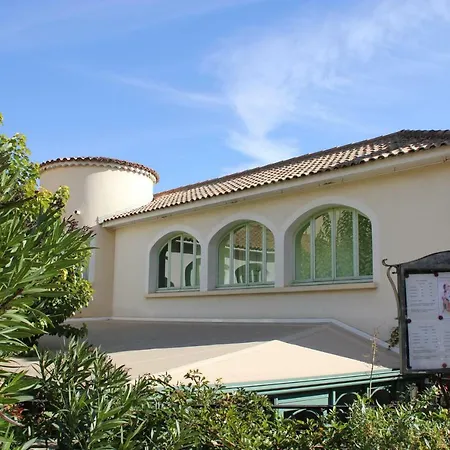 Le Provencal Hotel Aups